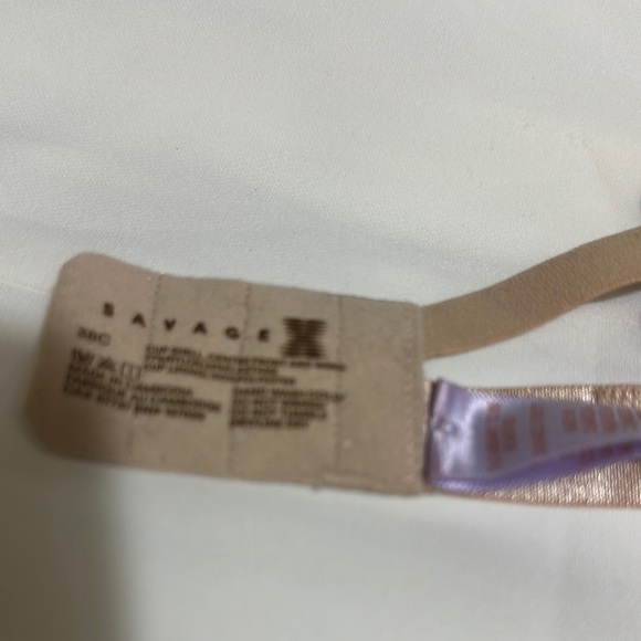 Savage X Fenty Tan Seamless Bra with Molded Cups - Picture 7 of 9